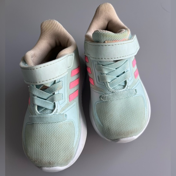 Adidas Running Shoes-Toddler Girl - Picture 2 of 5